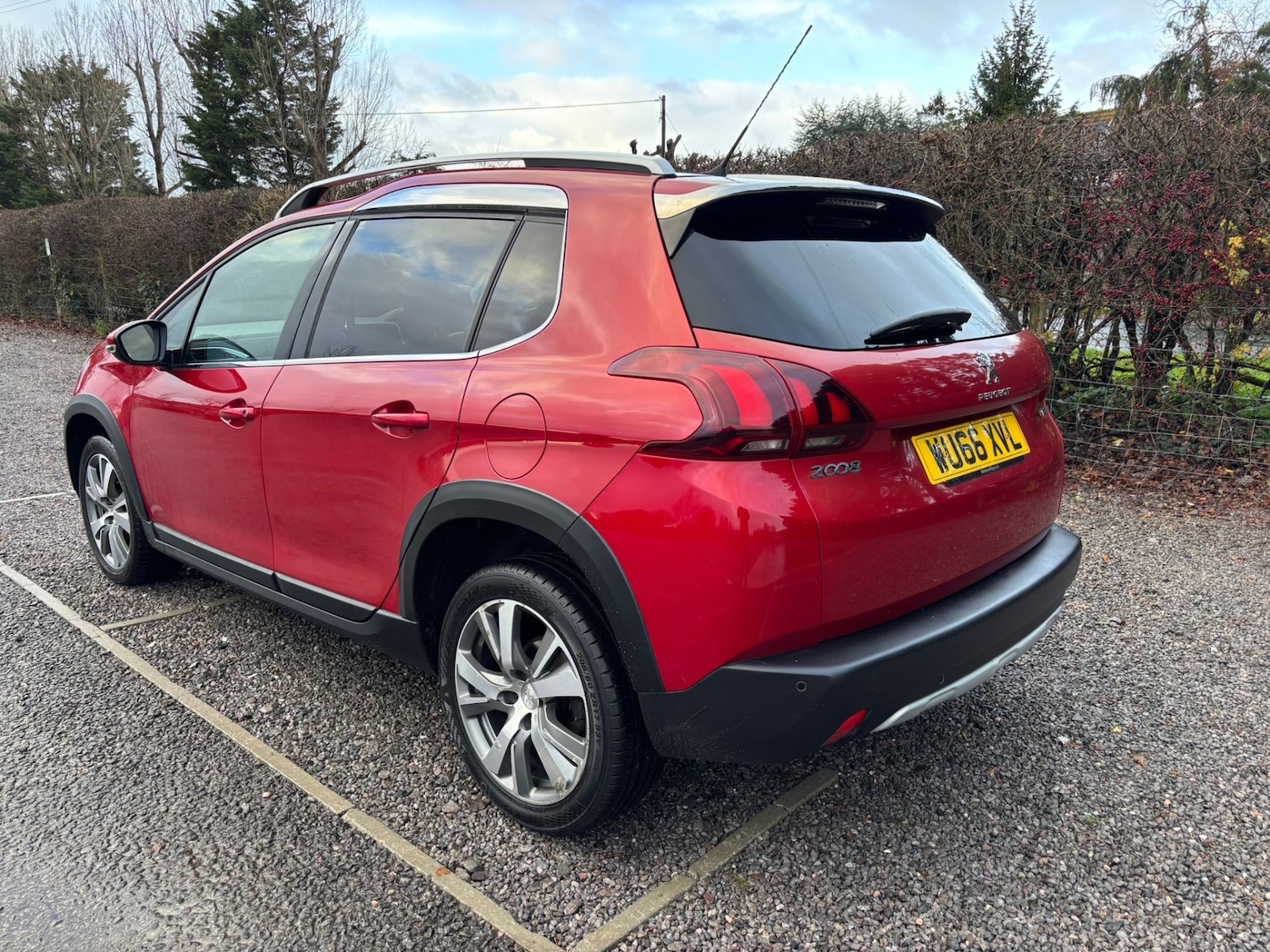 Used Peugeot 2008 2016 for sale - 76845066: Photo 2