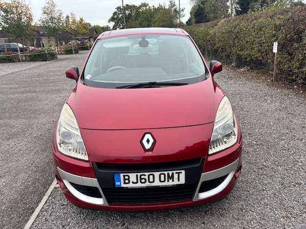 Used Renault Scenic 2010 for sale - 76273179: Photo 11