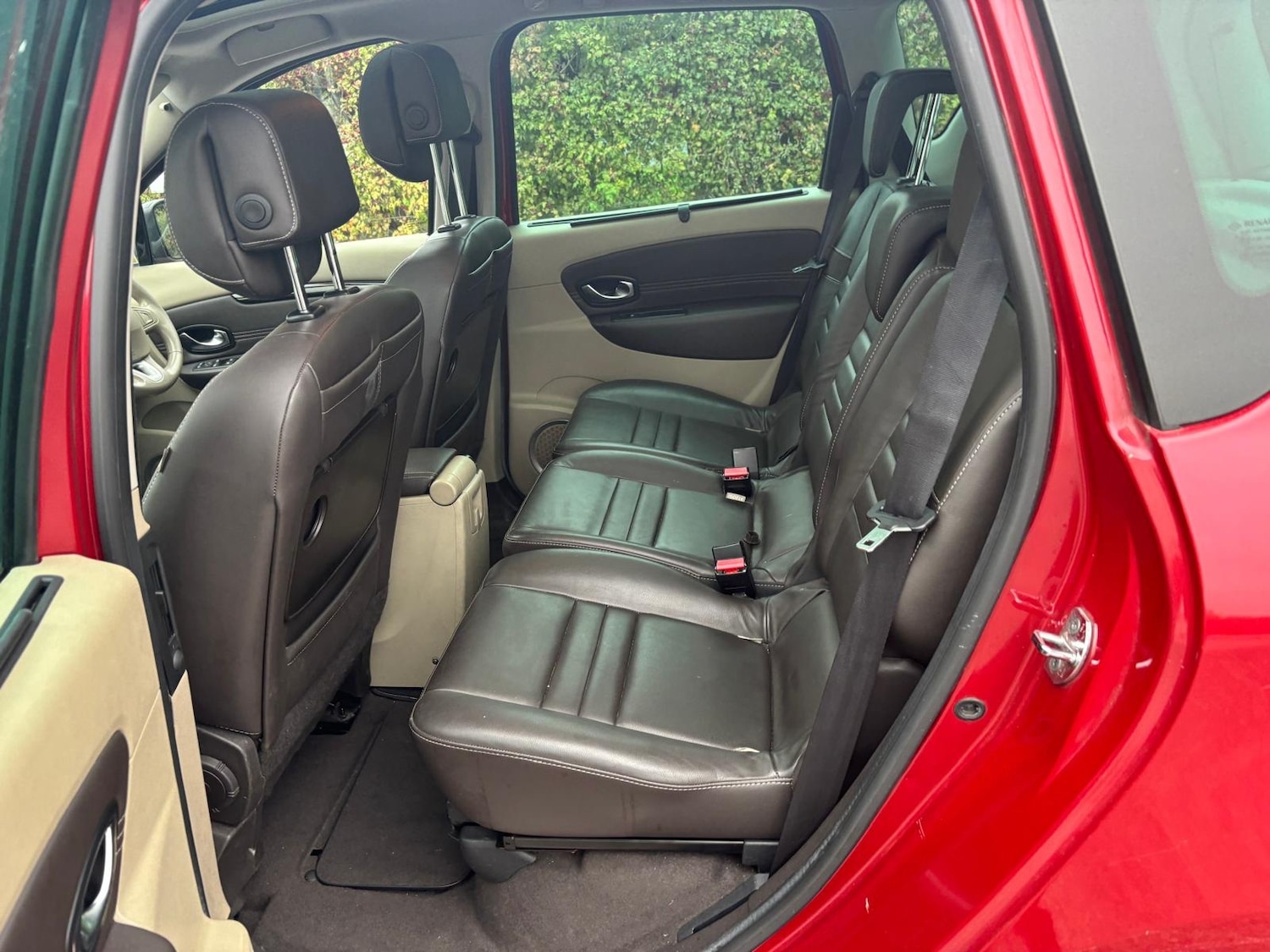 Used Renault Scenic 2010 for sale - 76273179: Photo 7