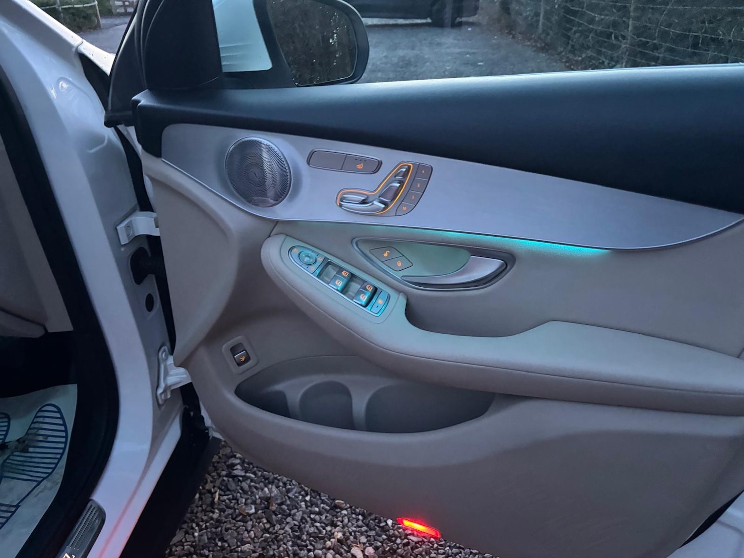 Used Mercedes-Benz GLC 2015 for sale - 76835767: Photo 17