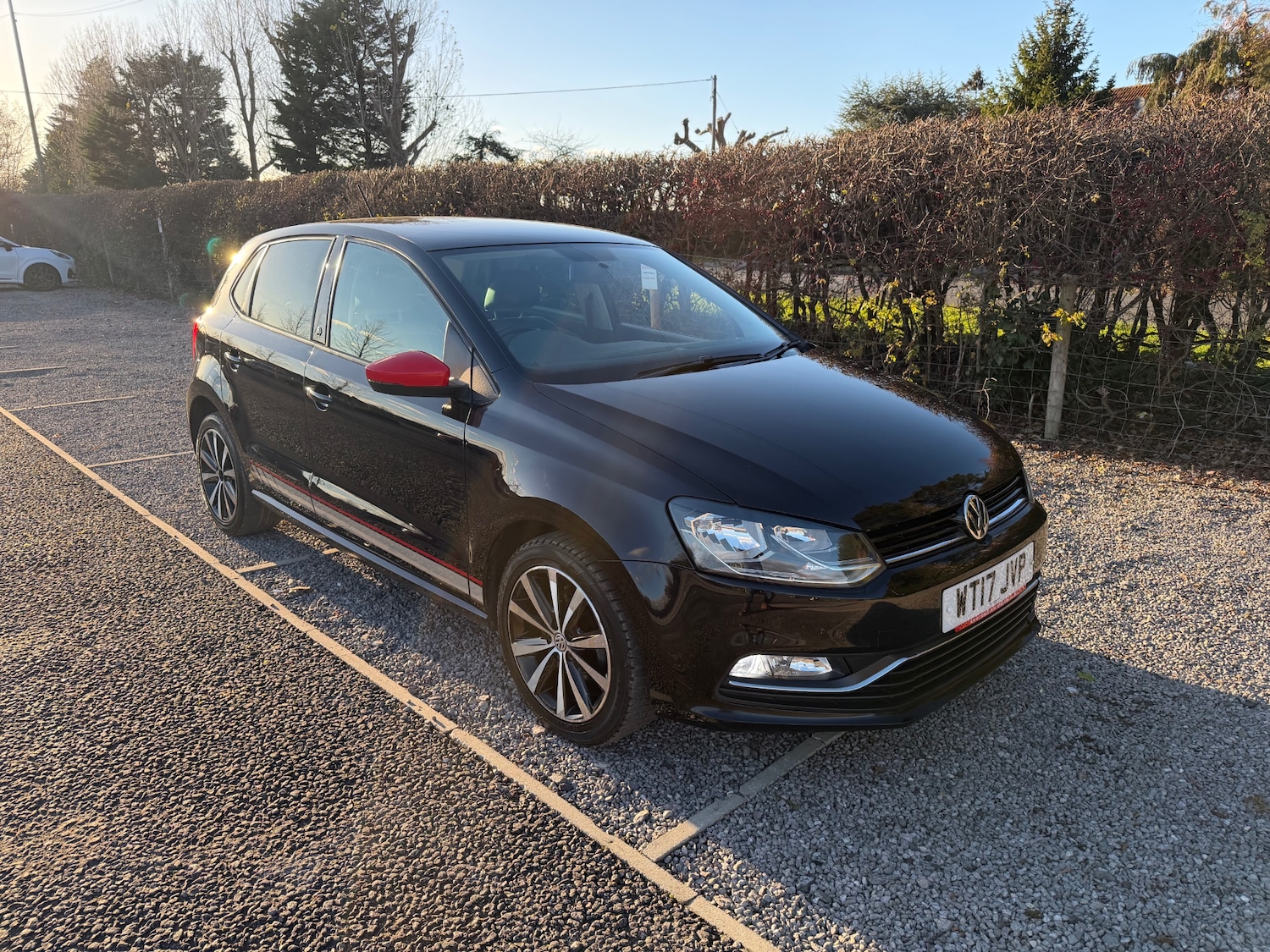 Used Volkswagen Polo 2017 for sale - 76697311: Photo 5