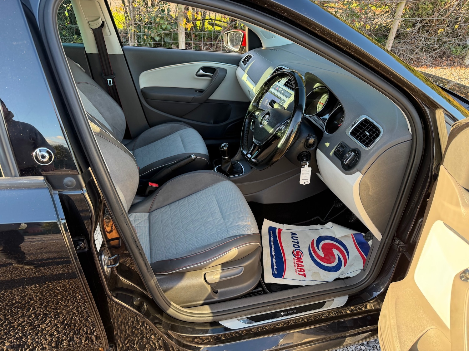 Used Volkswagen Polo 2017 for sale - 76697311: Photo 9