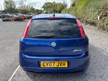 Used Fiat Grande Punto 2007 for sale - 76055802: Photo
