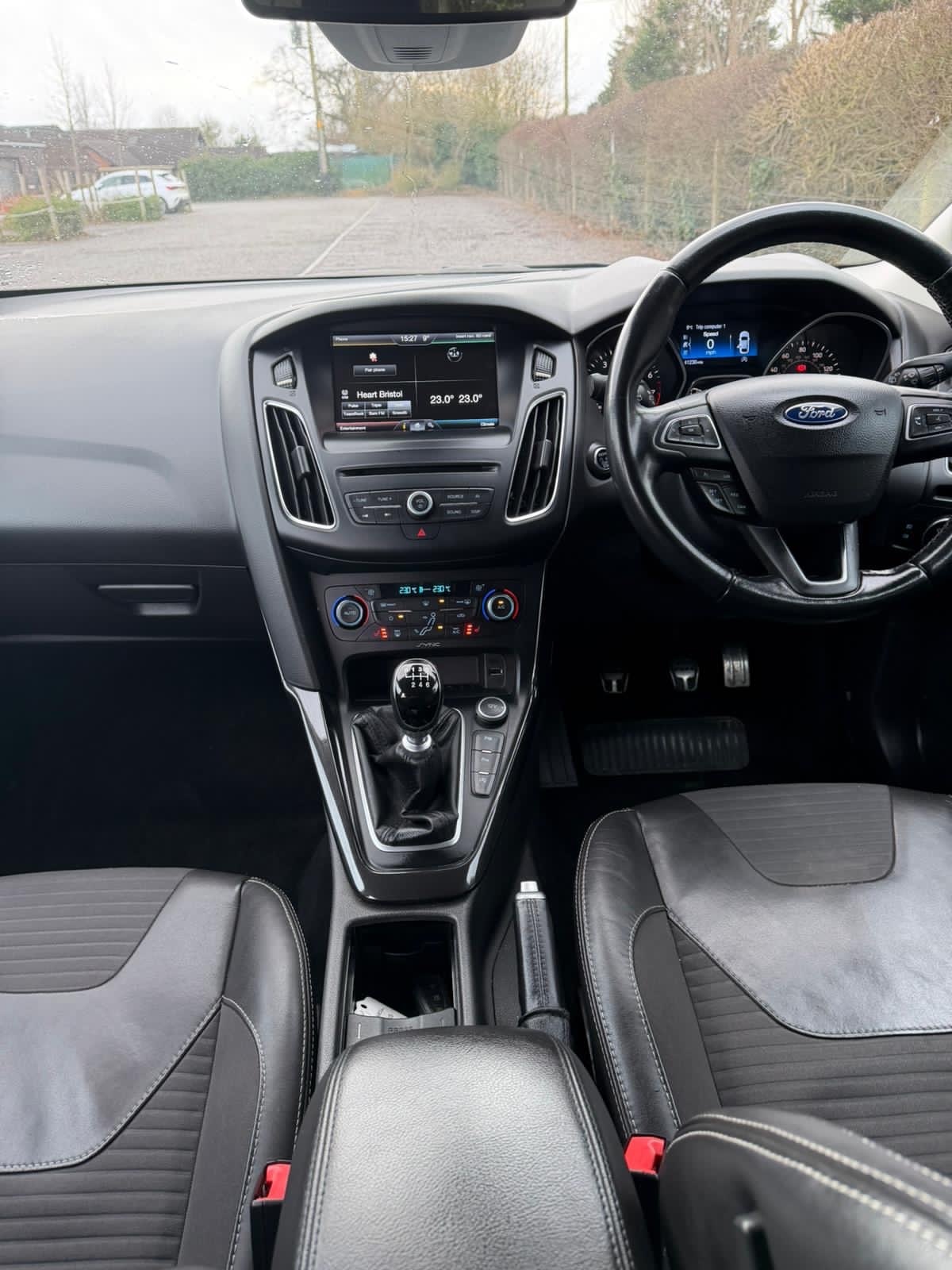 Used Ford Focus 2015 for sale - 77536119: Photo 5