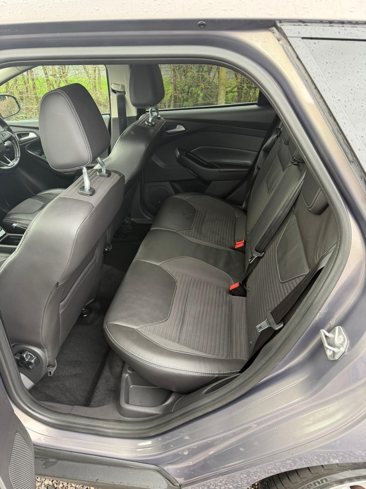 Used Ford Focus 2015 for sale - 77536119: Photo 9