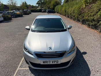 Used Peugeot 308 2017 for sale - 79564224: Photo