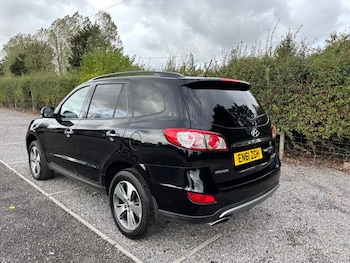 Used Hyundai Santa Fe 2012 for sale - 75779632: Photo