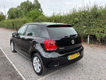 Used Volkswagen Polo 2013 for sale - 75396738: Photo