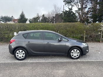 Used Vauxhall Astra 2010 for sale - 78012976: Photo