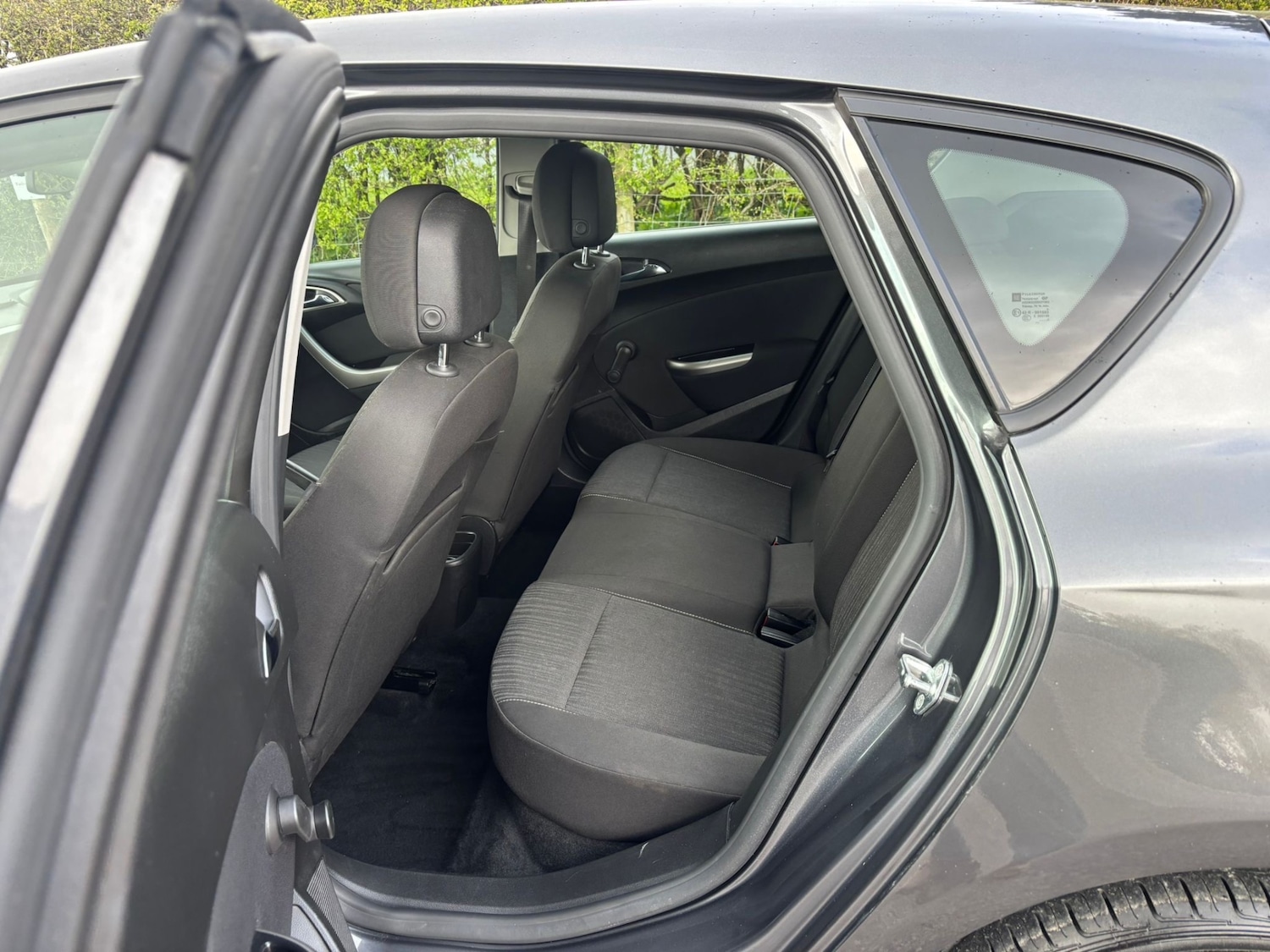 Used Vauxhall Astra 2010 for sale - 78012976: Photo 6