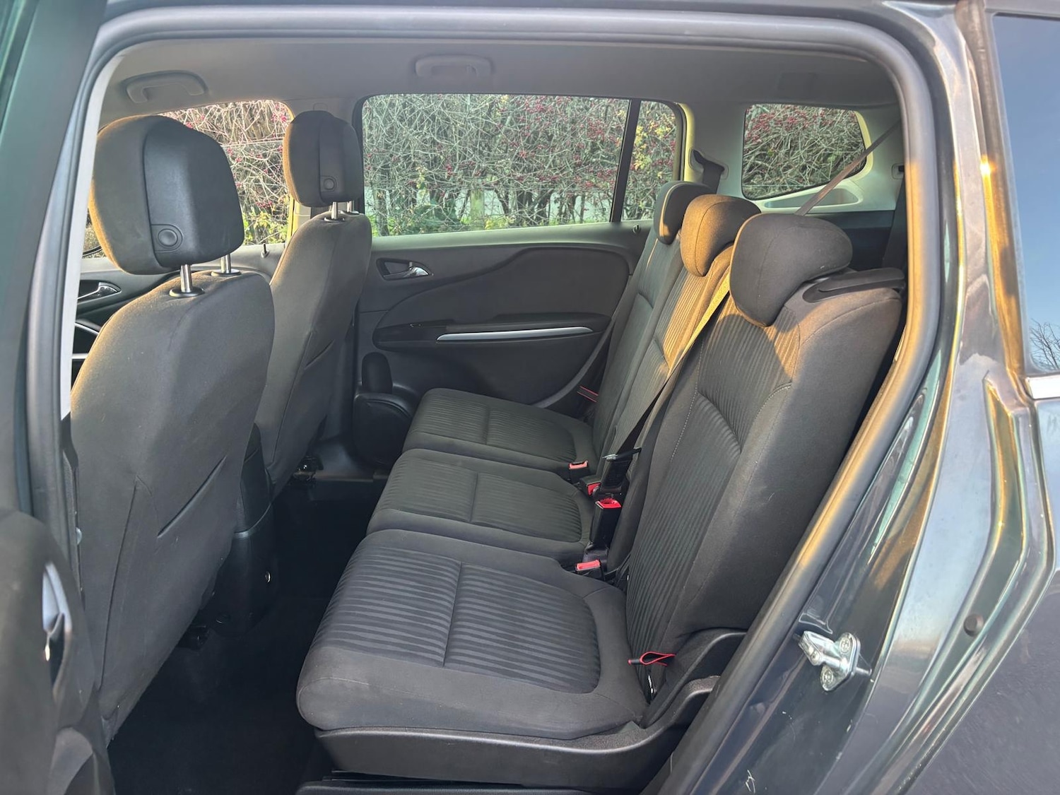 Used Vauxhall Zafira 2014 for sale - 76845079: Photo 4