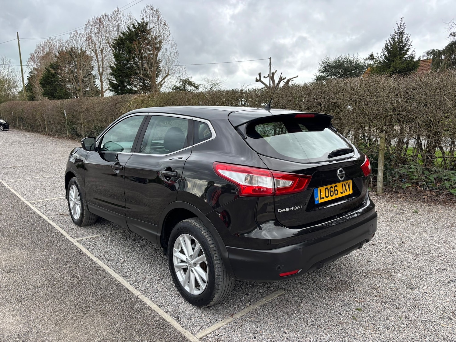 Used Nissan Qashqai 2016 for sale - 77843048: Photo 2