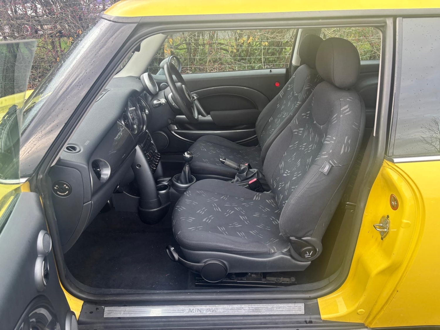 Used MINI Hatch 2005 for sale - 76864203: Photo 6