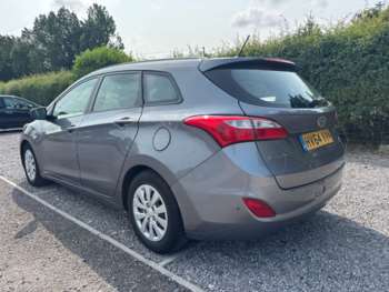 Used Hyundai i30 2014 for sale - 74854982: Photo