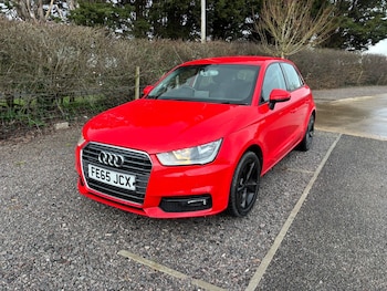 Used Audi A1 2015 for sale - 77716260: Photo
