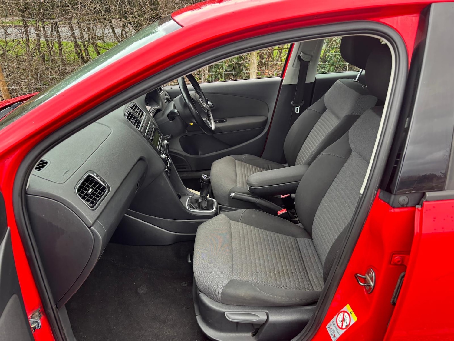 Used Volkswagen Polo 2010 for sale - 77371009: Photo 7