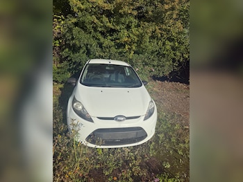 Used Ford Fiesta 2011 for sale - 75910908: Photo