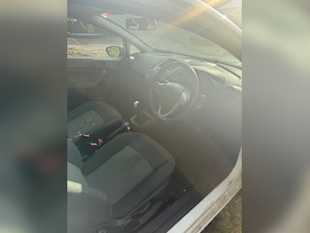 Used Ford Fiesta 2011 for sale - 75910908: Photo