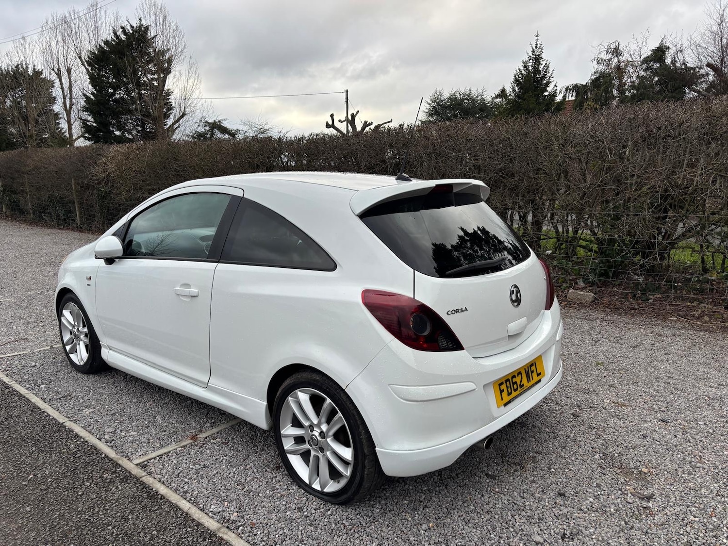 Used Vauxhall Corsa 2013 for sale - 77432903: Photo 3