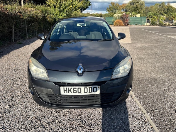 Used Renault Megane 2011 for sale - 76209184: Photo 5