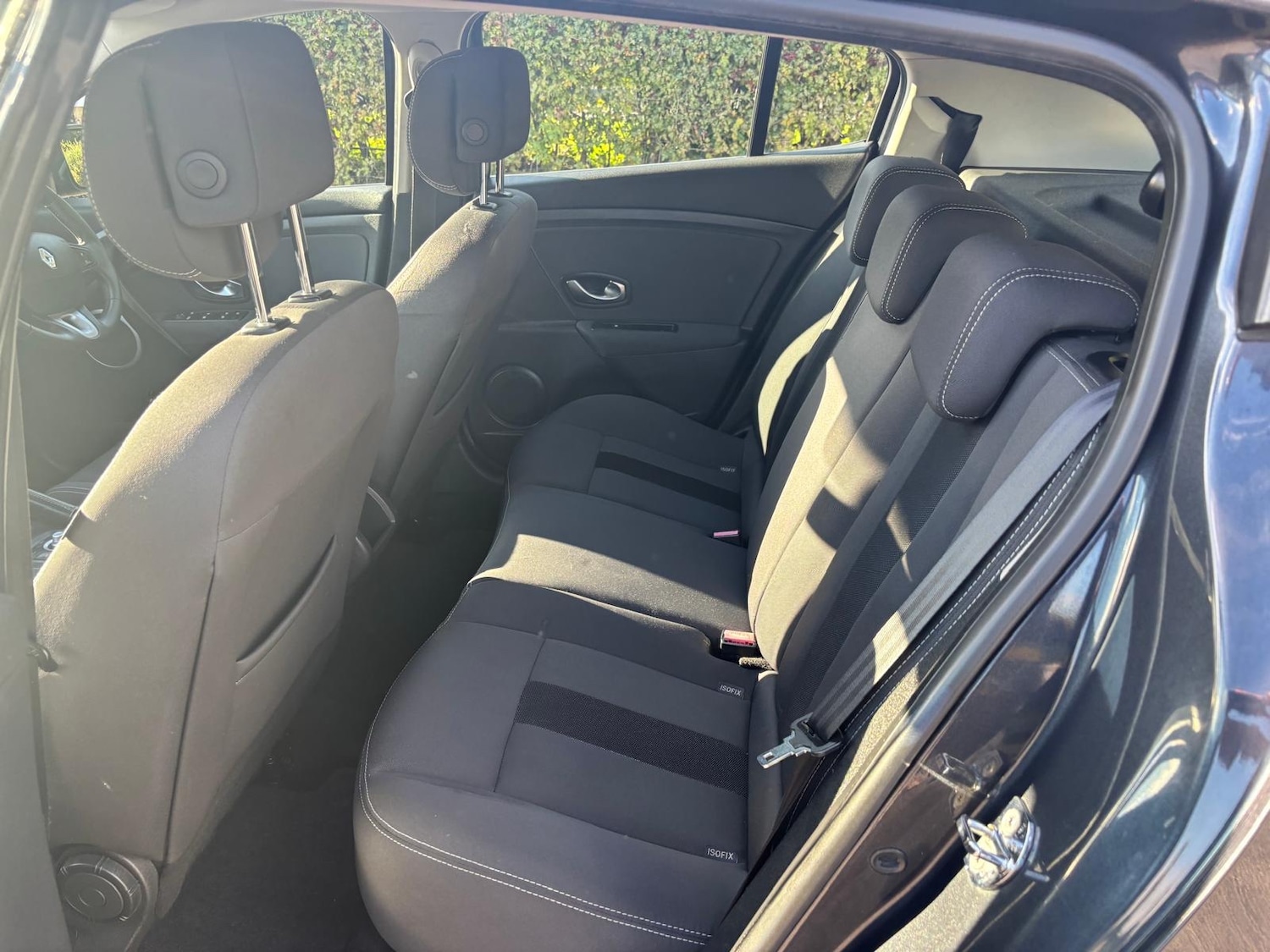 Used Renault Megane 2011 for sale - 76209184: Photo 7