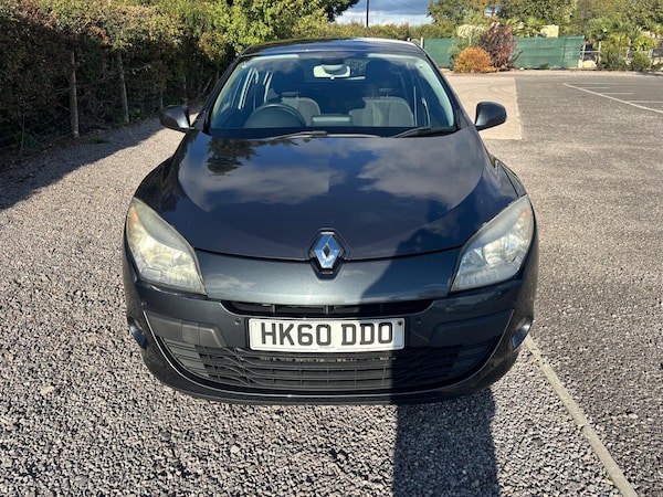 Used Renault Megane 2011 for sale - 76209184: Photo 9