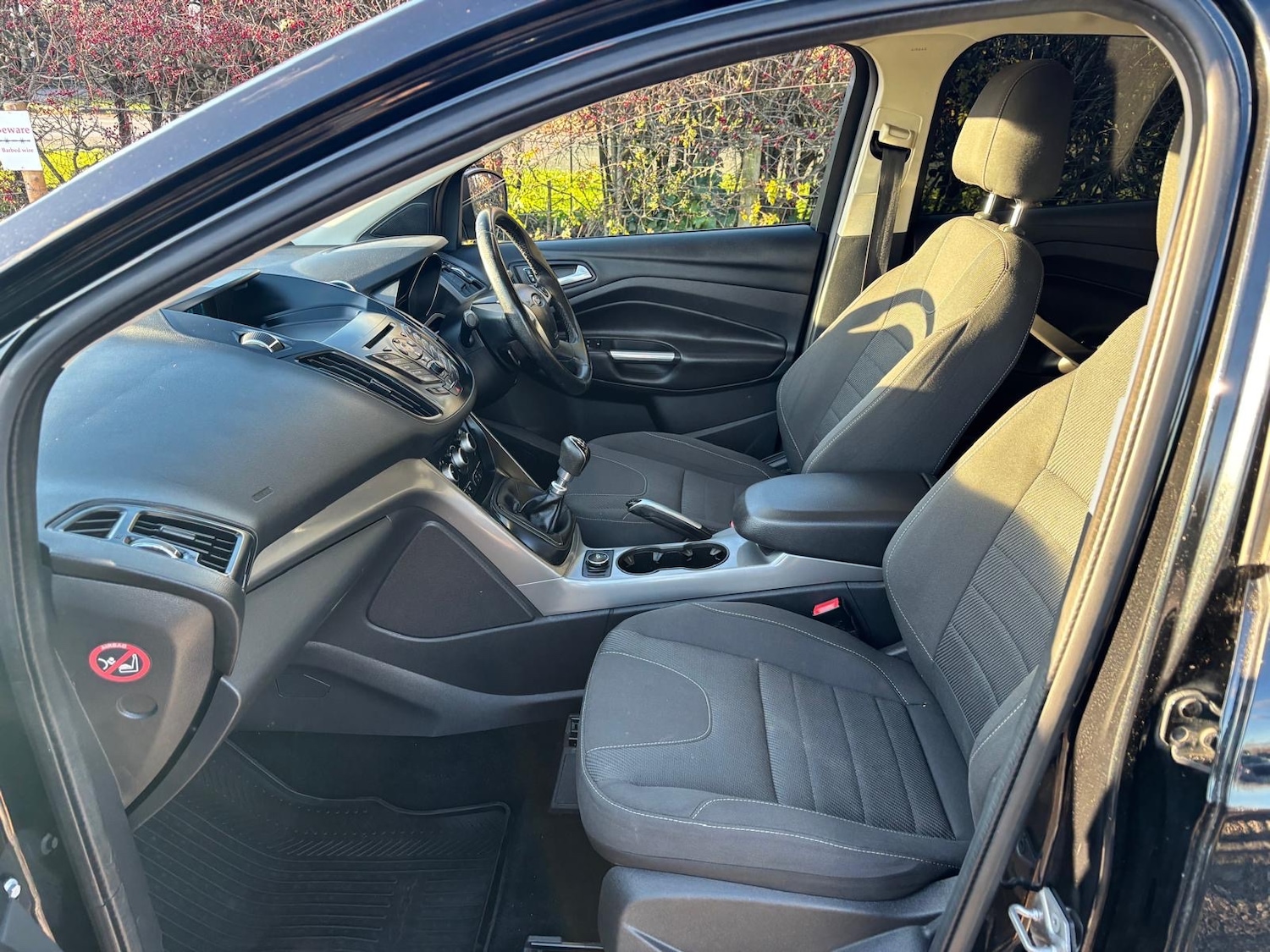 Used Ford Kuga 2015 for sale - 76738370: Photo 7