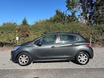 Used Peugeot 208 2013 for sale - 75820777: Photo