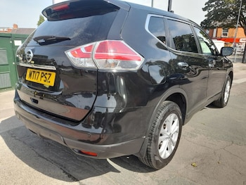 Used Nissan X-Trail 2017 for sale - 75572883: Photo