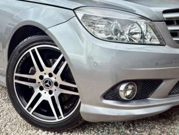 Used Mercedes-Benz C-Class 2010 for sale - 74945318: Photo