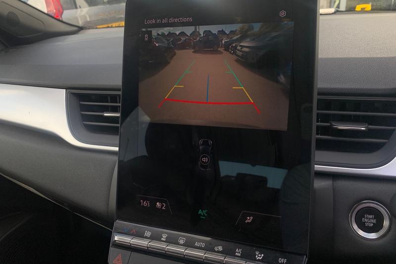 Used Renault Captur 2024 for sale - 75995415: Photo 19