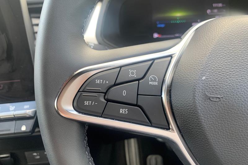 Used Renault Captur 2024 for sale - 75995415: Photo 21