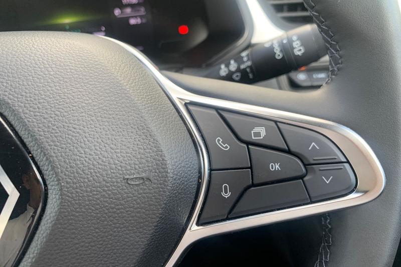 Used Renault Captur 2024 for sale - 75995415: Photo 22