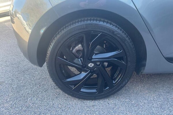Used Renault Clio 2023 for sale - 76190551: Photo 9