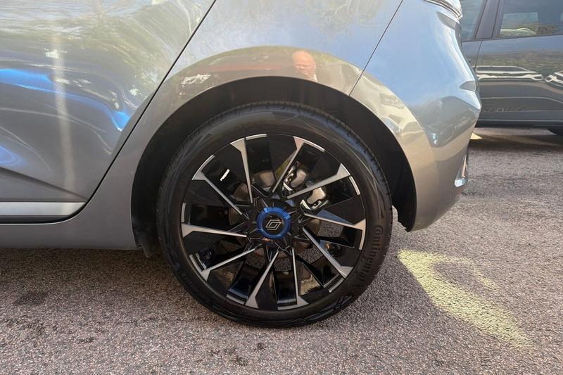 Used Renault Clio 2025 for sale - 77145287: Photo 9