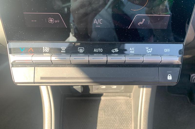 Used Renault Captur 2025 for sale - 77951182: Photo 15