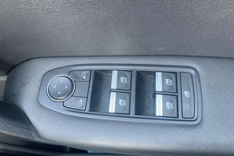 Used Renault Captur 2025 for sale - 77951182: Photo 16