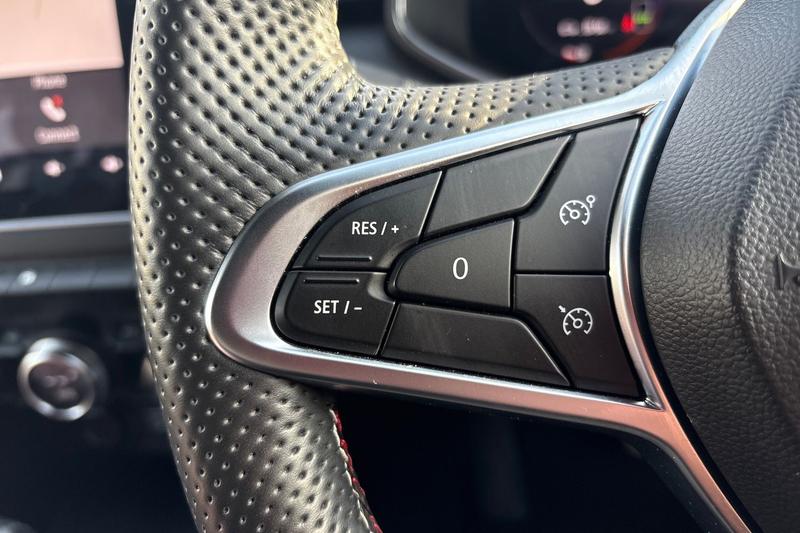 Used Renault Clio 2022 for sale - 77367758: Photo 21