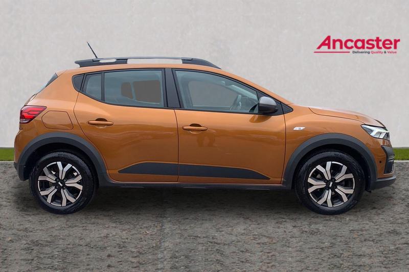 Used Dacia Sandero Stepway 2023 for sale - 76234930: Photo 2