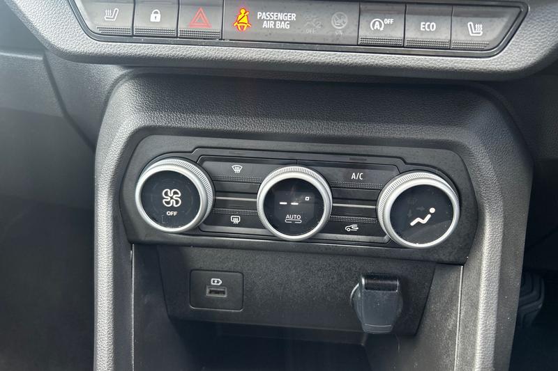 Used Dacia Sandero Stepway 2023 for sale - 75982527: Photo 15