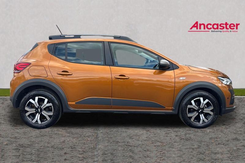 Used Dacia Sandero Stepway 2023 for sale - 75982527: Photo 2