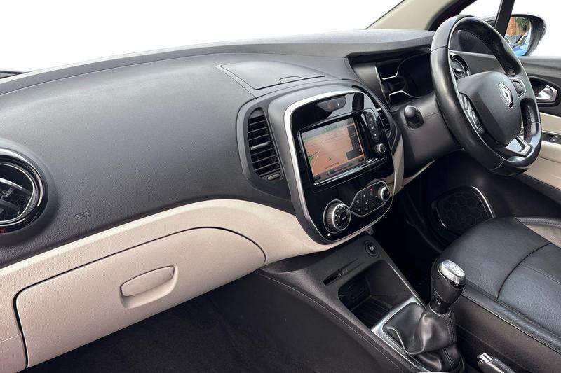 Used Renault Captur 2020 for sale - 77529219: Photo 13