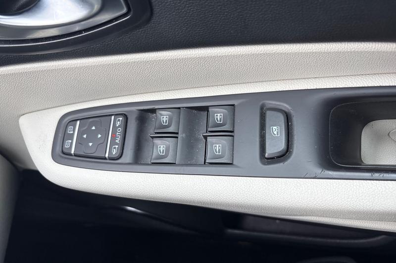 Used Renault Captur 2020 for sale - 77529219: Photo 16