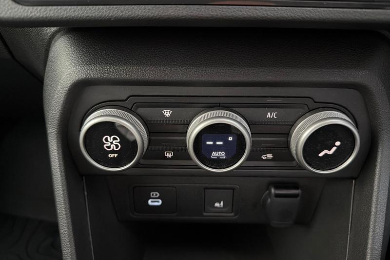 Used Dacia Jogger 2025 for sale - 76500647: Photo 15