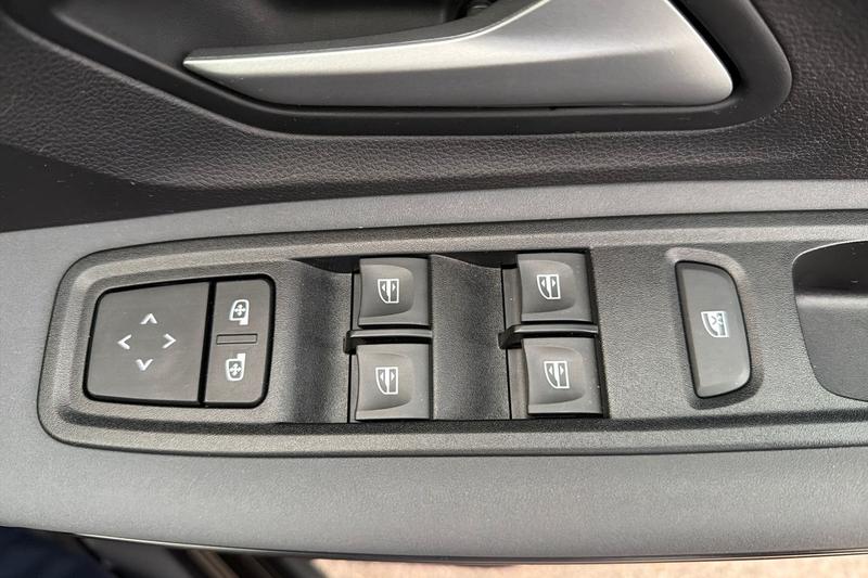 Used Dacia Jogger 2025 for sale - 76500647: Photo 16