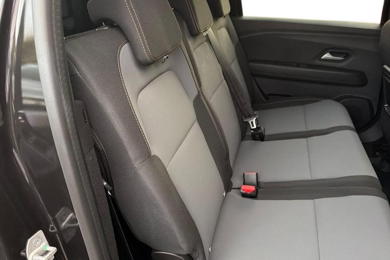 Used Dacia Jogger 2025 for sale - 76500647: Photo 23