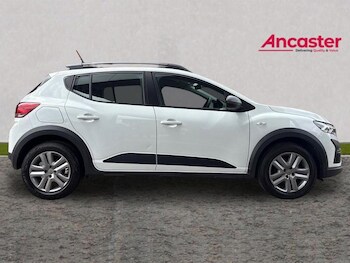 Used Dacia Sandero Stepway 2023 for sale - 78596902: Photo