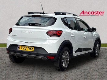 Used Dacia Sandero Stepway 2023 for sale - 78596902: Photo