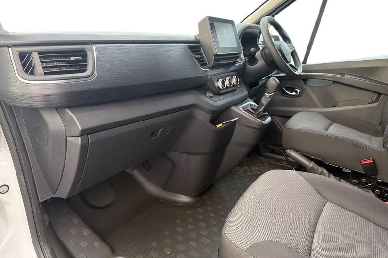 Used Renault Trafic 2025 for sale - 77248764: Photo 13