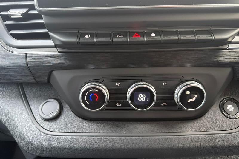 Used Renault Trafic 2025 for sale - 77248764: Photo 15